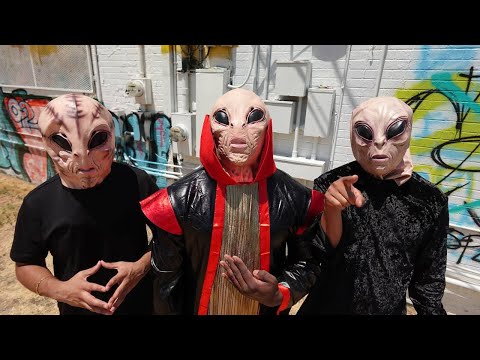 How Aliens Would Be if they Landed in the Hood | RDC TV