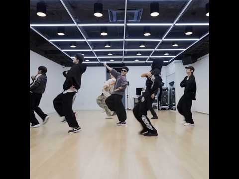 just try:)•Dance: Work-ateez •Song: iomt-ateez #ateez #work #iceonmyteeth