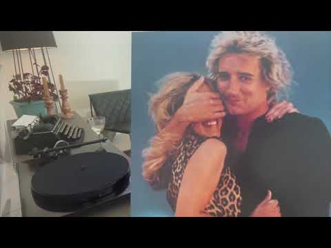 Ruby Stewart Unboxing Video: 5 LP Rod Stewart Box Set