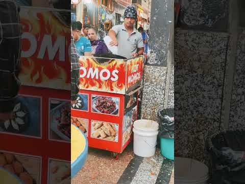 Hot Momos #nehruplace #streetfood #shortvideo