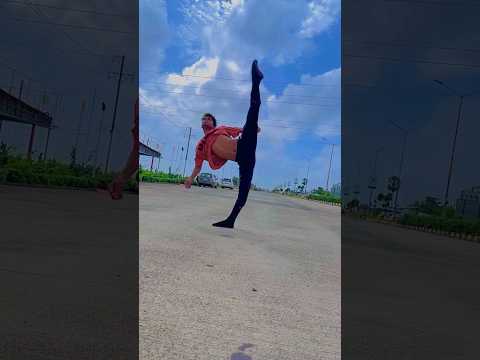 hai kisi me dum to kr ke dikhao #ytshorts #1million #shorts #backflip #streching #flexibility