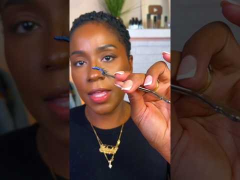 Easiest way to apply false lashes