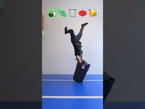 Parkour with Emojis 🤣🔥