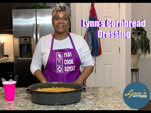 How to make Cornbread Dressing #Lynnskitchen #Praycookrepeat #Cornbreaddressing