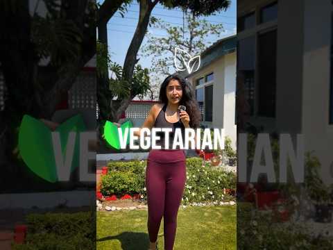 Every VEGETARIAN TRAVELER needs to WATCH this #traveldiaries #vegetarian #skyscanner