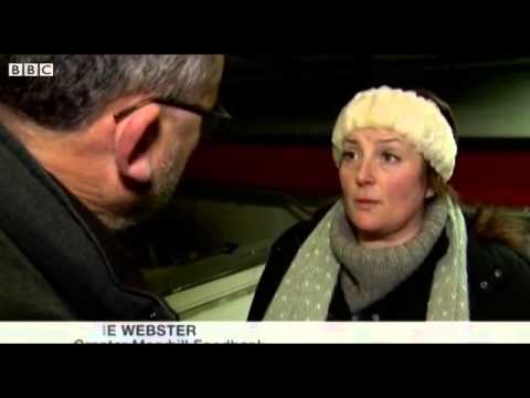 BBC News   Glasgow foodbank thieves steal girl #039;s holiday fund