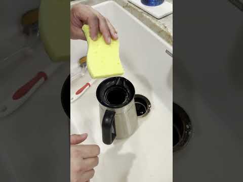 How to Clean a Coffee Pot