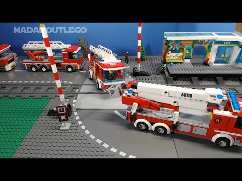 Lego City Passenger Train 7938.