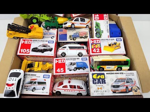 トミカ☆はたらくくるま トミカのミニカーを箱に収納します☆Store Tomica miniature cars in boxes