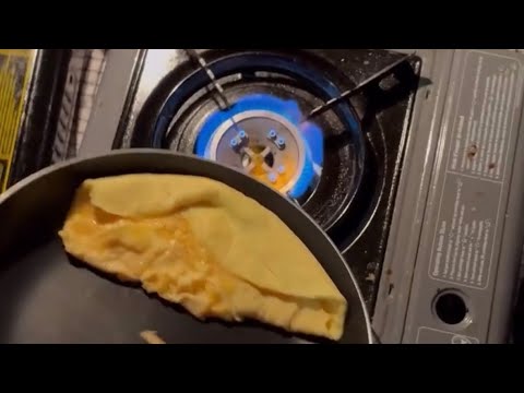 Making the world’s hardest omelette in my cheapest pan 🍳🤯
With @omuricedaily