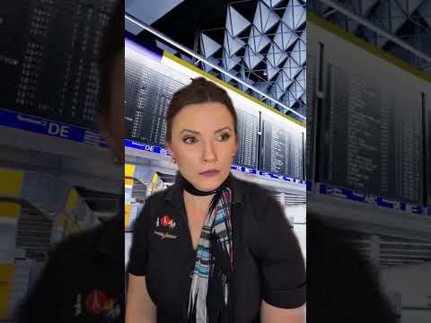 Airports are the best for people-watching #funnyvideo #flightattendant #cabincrew #travelhumor