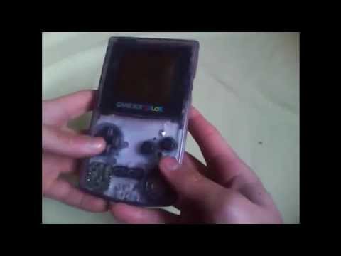 【懐かしい物】　任天堂 ゲームボーイカラー [Nintendo GAME BOY COLOR]