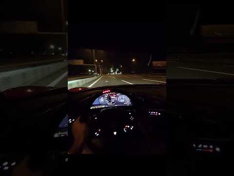 夜間 20秒 300km/h