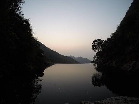 Tai O Shui Lo Cho Stream infinity pool 大澳 水澇漕石澗 天池 萬丈布