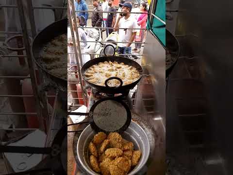 Sabudana Vada at Sayantara Nashik 😋 #Nashikfood #foodflavourstravel