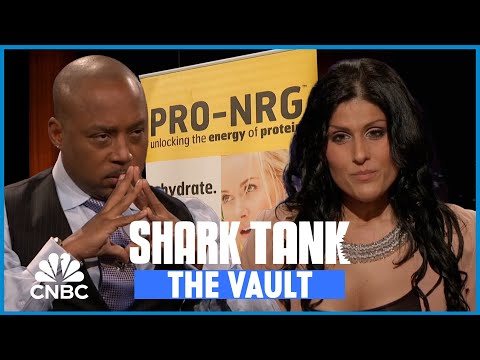 Daymond John Rejects Entrepreneur's Evaluation | Shark Tank In 5