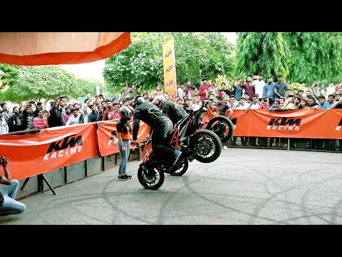 Bike stunt Riding | KTM Stunt Show | IIT Delhi | Stunt Show ktm bike stunt | india