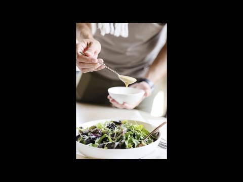 Garlic & Lemon Tahini Dressing