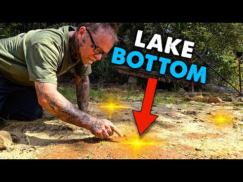 Extreme Drought Exposes A Lake Bottom That's Full of Treasure! #metaldetecting