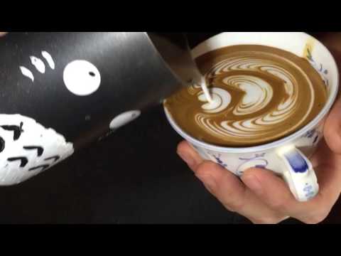 Latte art wingtulip