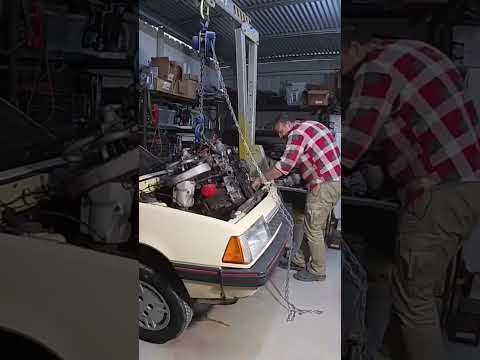 Sigma engine removal #shorts #mitsubishi #sigma