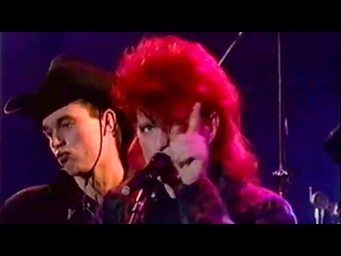 Thompson Twins - Lay Your Hands On Me - Live - Here’s To Future Days - UK - 1985