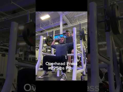 Overhead past personal record 225lbs -#shoulderpresses