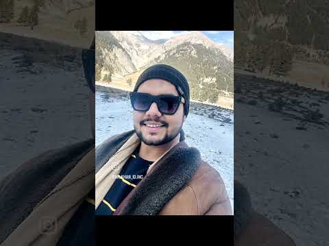 Trip vlog at Kashmir #shorts #ytshorts #new #reels #gulmarg #kashmirvlogs #trip  #tour #solotravel