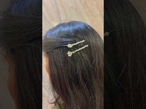 Upcycle old bobby pins into trendy hair accessories with this easy DIY tutorial 💫#upcycle #bobbypin