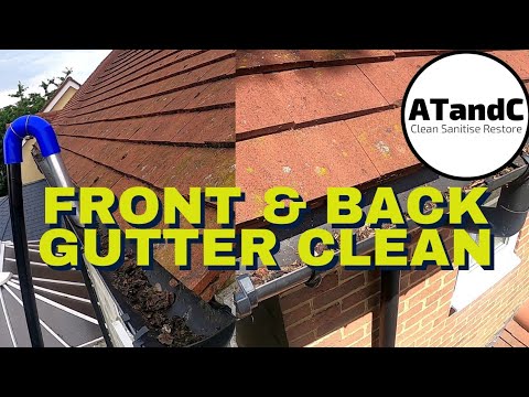 Housewash front and back gutter clean from the ground #guttercleaning #slx #groundlevel