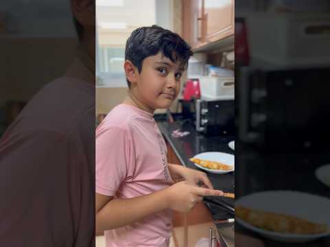 My son cooking #travelwithmamta #mamtasachdeva #cooking #dubai