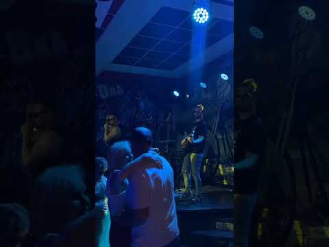 Арт-Клиника - Лети за ней #артклиника #максгородничий #rock #live #рокизростова #авторскийрок