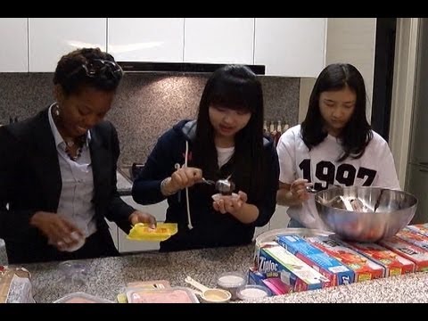 AFN Korea - AFN Korea Update - Students make cookies for homeless