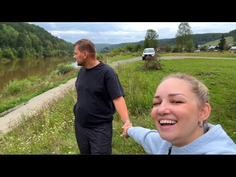 ВЛОГ В Сатке в гостях у тёти Вали ! Едем в родное Айлино погулять !