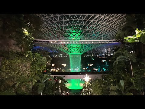 Ultimate Dining Extravaganza at Jewel Changi Airport: A Food Lover's Paradise!