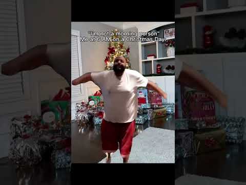 Christmas morning hits different🎁#christmas #christmasdance #christmashits #santa #presents