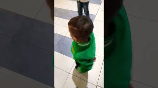 My children are happy to go to the mall... #funlifestyle #plz_subscribe