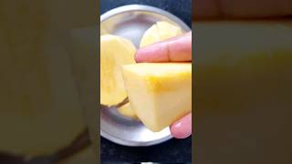 #shorts #youtubeshorts #tasty #yummy #anytime #mango #tree #mangolover