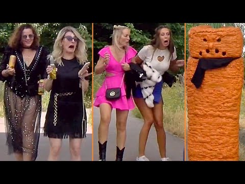 Why Do They Scream So Loud When They See The Carrot ?! Angry Carrot Prank !!