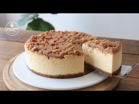 An amazing dessert for the festive season you will love | Apple Crumble Cheesecake