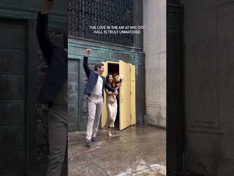 There's nothing like marrying at #NewYork City Hall. 🎥: @katherinedrisc #newyorkcity #wedding