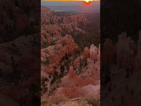 Amazing Sunrise Views at Sunset Point. Bryce Canyon National Park Utah #Shorts