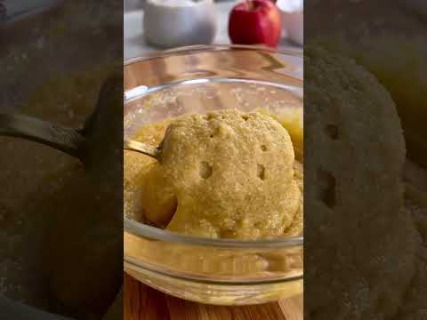 APPLE STREUSEL SNACKING CAKE 🍎