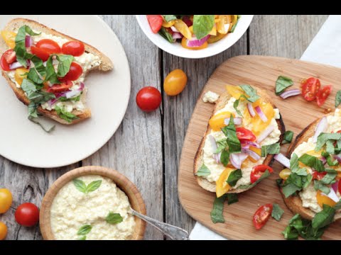 COTTAGE CHEESE BRUSCHETTA | VEGAN & EASY