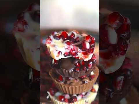 Pomegranate + Chocolate = Bite-Sized Bliss! #ytshort #short #cooking