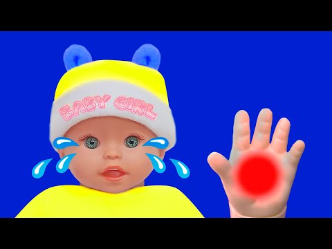 The Boo Boo Doll & The Boo Boo Car | More Kids Mommy Songs