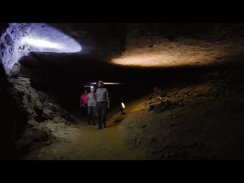 Teachers Go Underground to Enhance Their Science Lessons