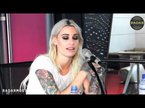 Gin Wigmore Talks Going to Church for the 1st Time... with Al Green!