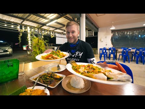 Best THAI FOOD in Phang Nga / Ranong THAILAND Motorbike Tour