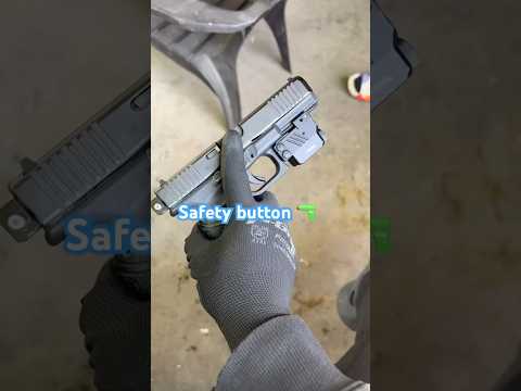 Where is the Glock safety mode button ??🔫 #help￼ #safetbutton #shortsviral #trending #subcribe